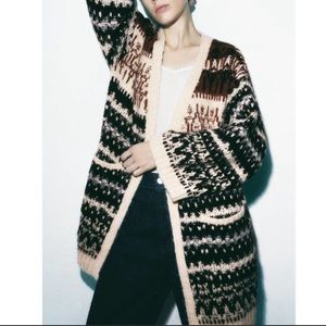 ZARA Jacquard knit oversized open front duster. Size S